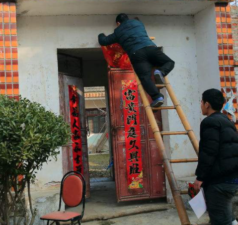 饅頭機流水線怎么完成“方改圓”？